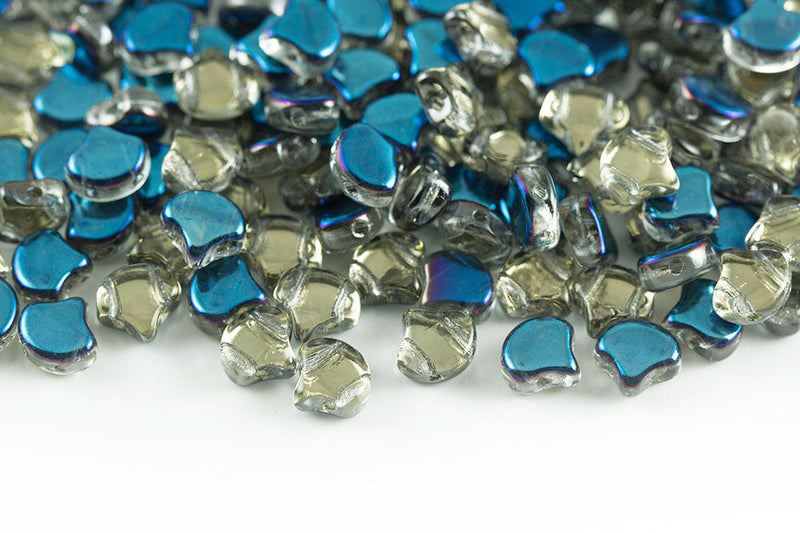 Ginko 7.5×7.5mm Crystal Blue Flare 2-Hole Czech Beads