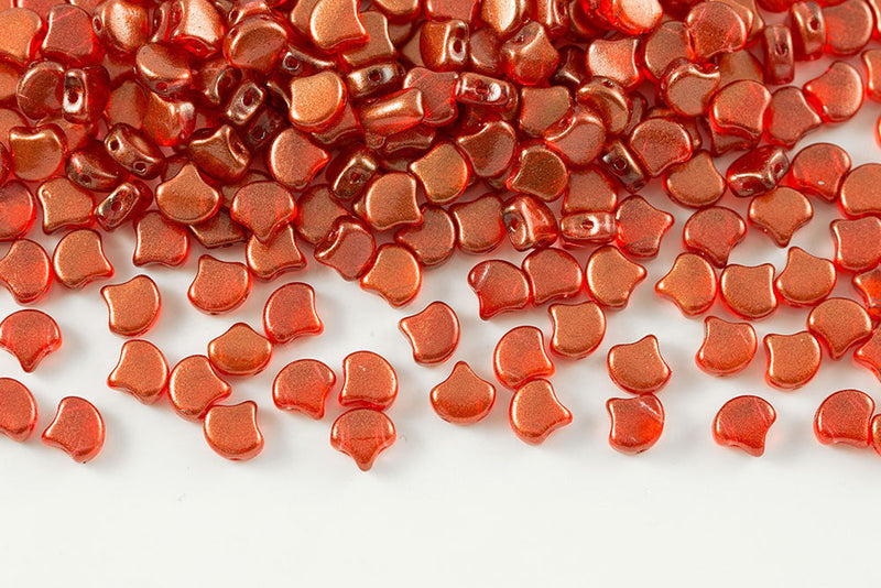 Ginko 7.5×7.5mm Halo Razzmatazz 2-Hole Czech Beads