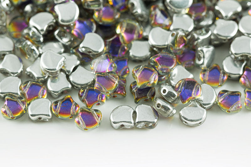 Ginko 7.5×7.5mm Backlit Vapor 2-Hole Czech Beads