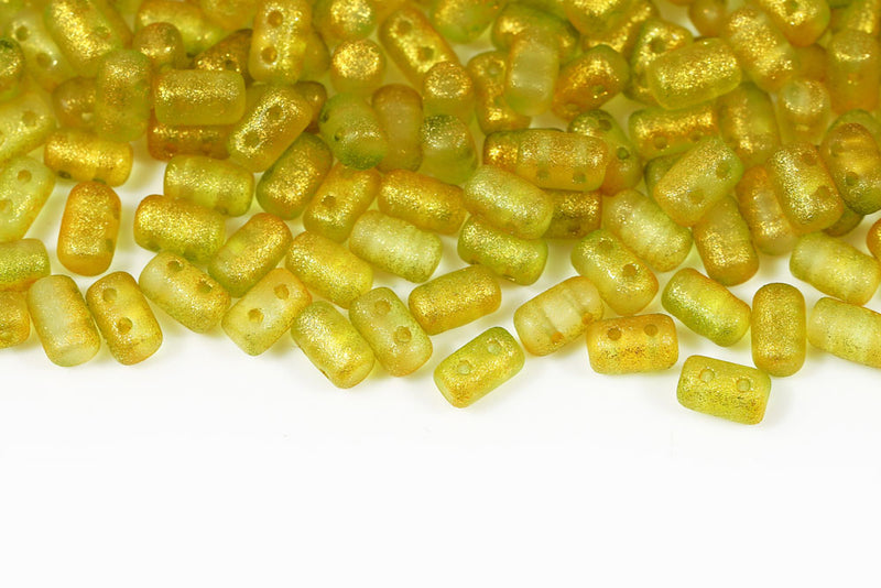 Rulla 5×3mm Crystal Frozen Green-yellow Matt 2-Hole Czech Beads