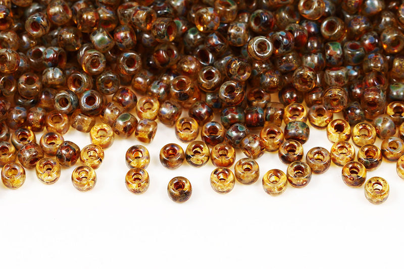 Matubo Round 2/0 Crystal Travertin Czech Seed beads