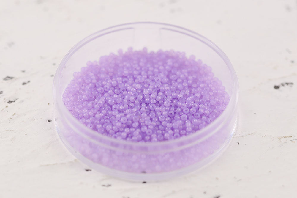 Preciosa Rocailles 11/0 Opal Dyed Lavender col.02223