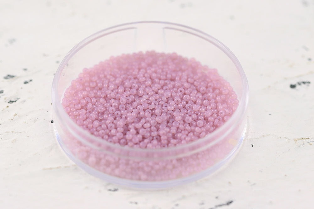 Preciosa Rocailles 11/0 Opal Dyed Purple col.02295