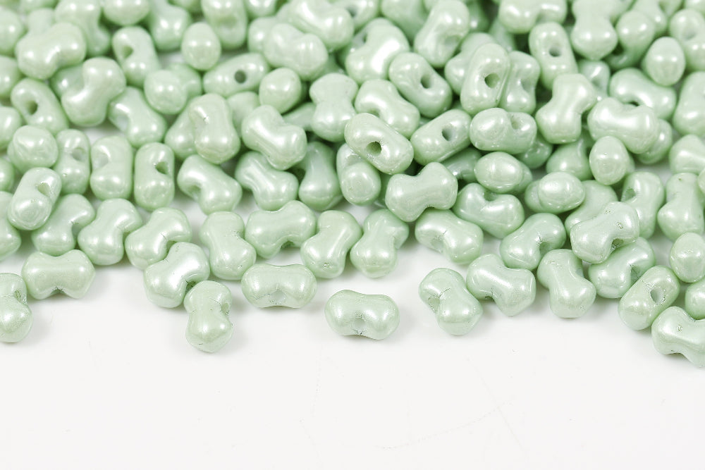 Butterfly 4x6 mm Chalk Light Green Luster 1-Hole Czech Beads