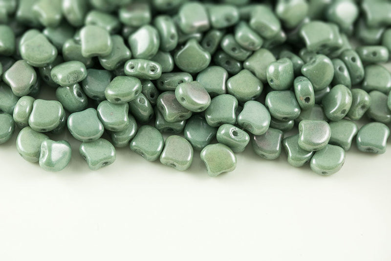 Ginko 7.5×7.5mm Chalk Green Luster 2-Hole Czech Beads