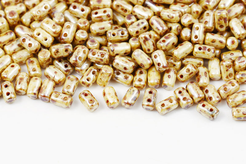 Rulla 5×3mm Chalk White Glaze 2-Hole Czech Beads