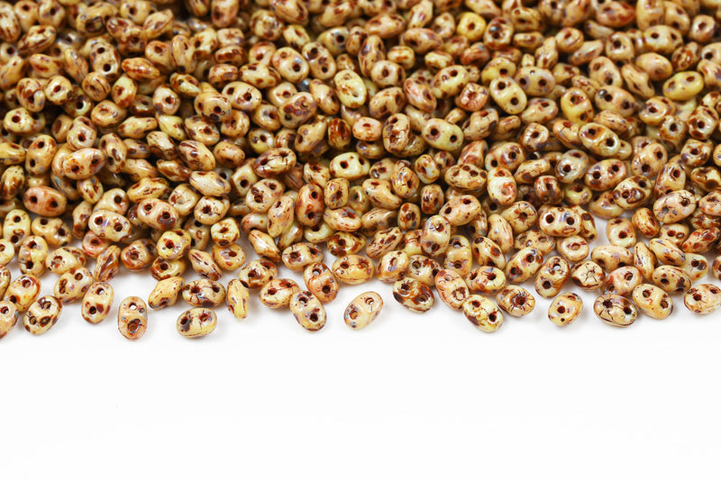 Miniduo 2×4mm Chalk Travertin Dark 2-Hole Czech Beads