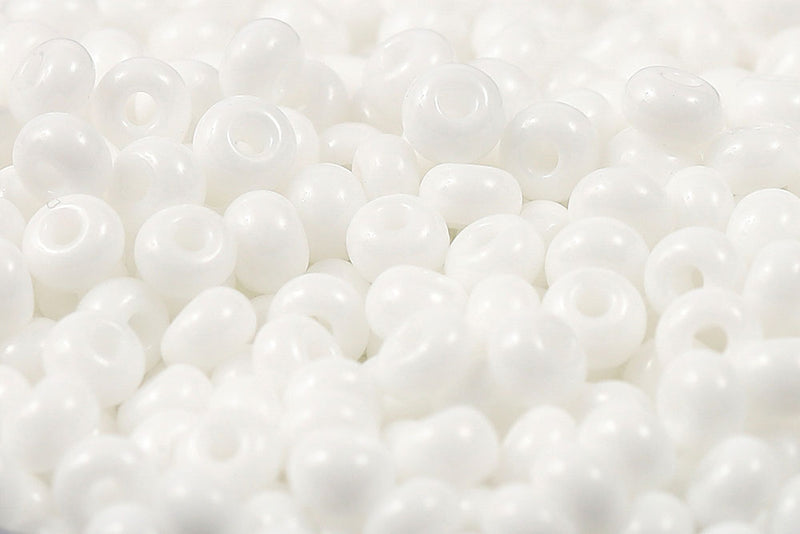 Preciosa Rocailles 8/0 Opaque White col.03050