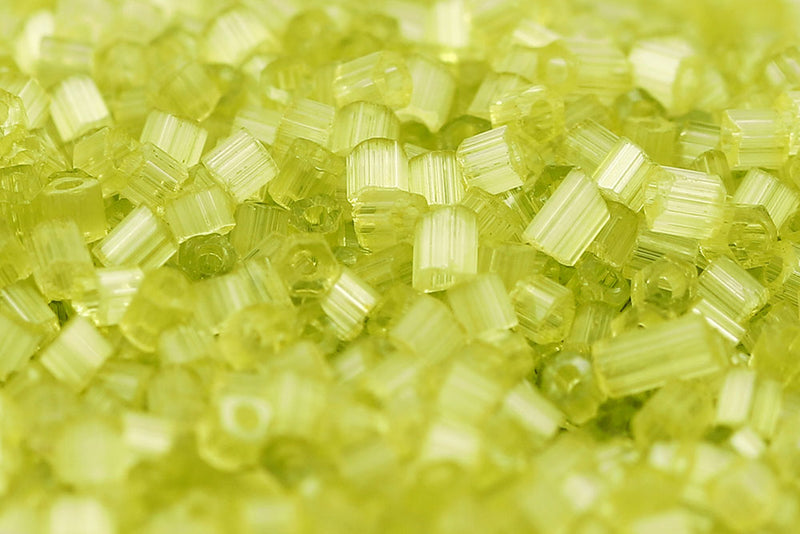 Preciosa 2-Cut 11/0 Lime Green Satin col.05153