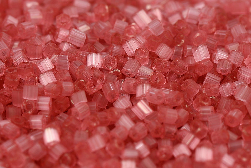 Preciosa 2-Cut 11/0 Watermelon Red Satin col.05193