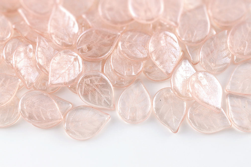 Apple Leaf 18×13mm Lt.Rose Luster 1-Hole Czech Beads