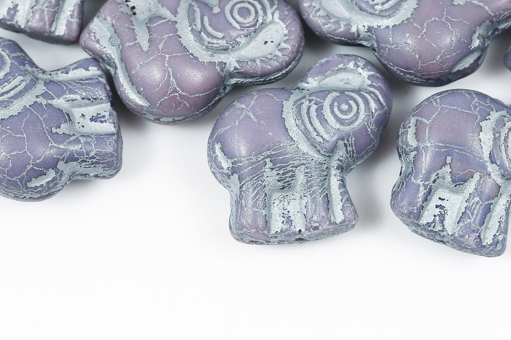 Elephant 20×21 mm Opalque Violet With Silver 1-Hole Czech Beads