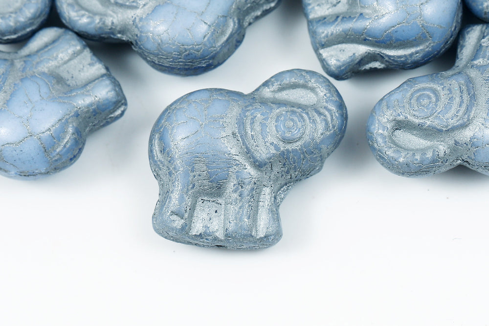 Elephant 20×21 mm Sapphire With Silver Matt 1-Hole Czech Beads