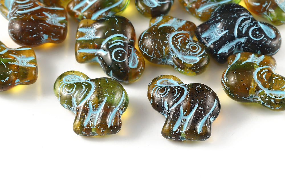 Elephant 20×21 mm Peridot Topaz Dark Mixed With Blue 1-Hole Czech Beads