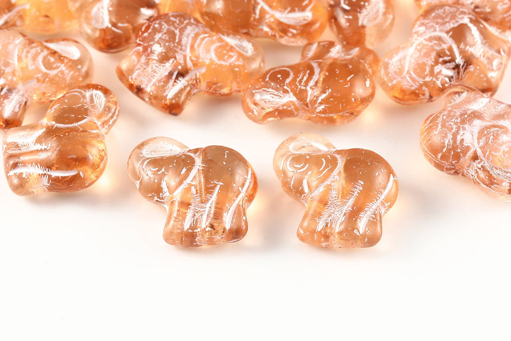 Elephant 20×21 mm Lt.Rose With White 1-Hole Czech Beads