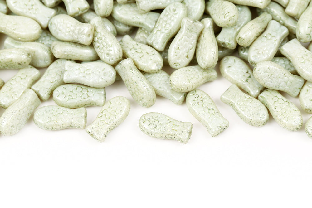 Fish 14×7mm Alabaster Green Luster 1-Hole Czech Beads