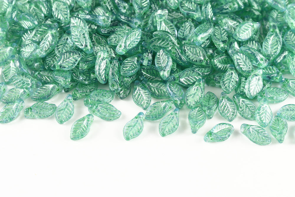Bay Leaf 12×6mm Lt.Amethyst With Metallic Green 1-Hole Czech Beads