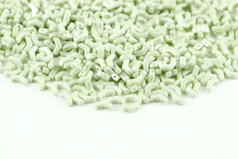 Arrow 8×5mm Chalk Light Green Luster 2-Hole Czech Beads
