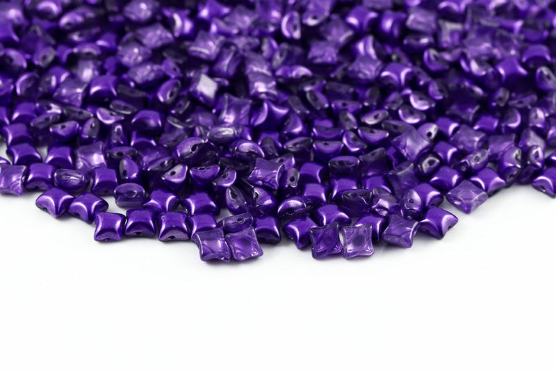 Wibeduo 8×8mm Transparent Metallic Violet 2-hole Czech Beads