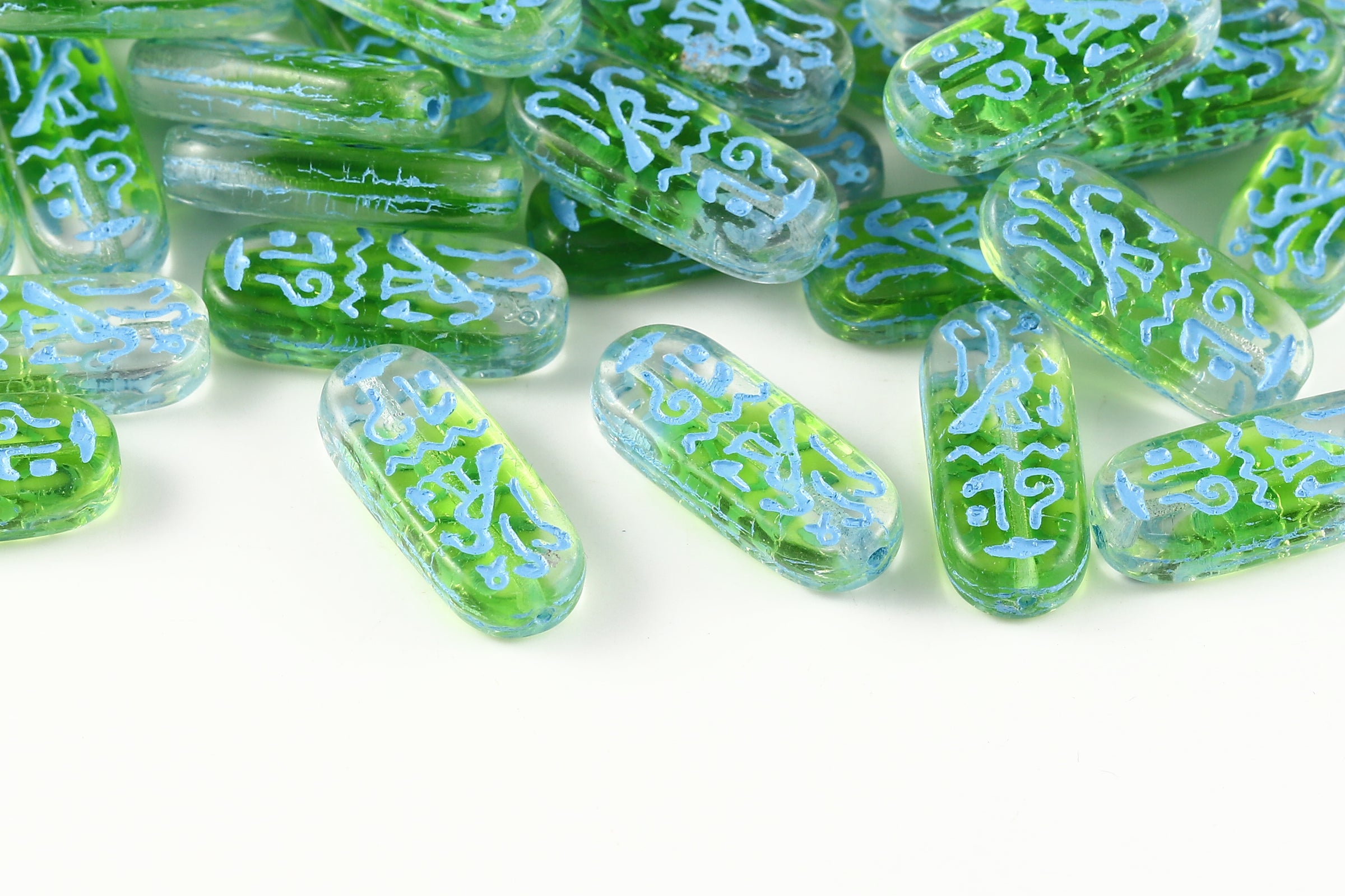 Amulet 25×10mm Crystal Green Mixed With Blue 1-hole Czech Beads
