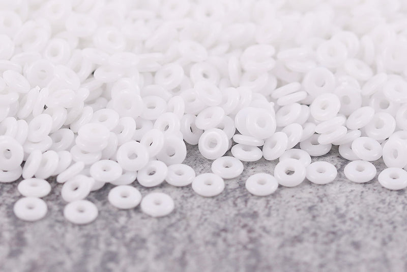 O-Beads 4×1mm Chalk 1-Hole Czech Beads