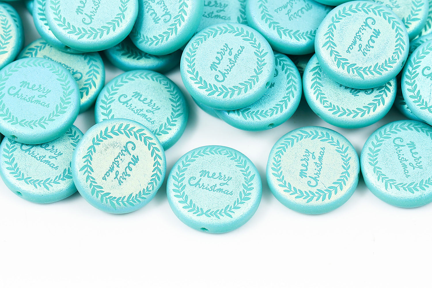 Laurel Wreath 15mm Turquoise Green Matt AB Full 1-hole Czech Beads