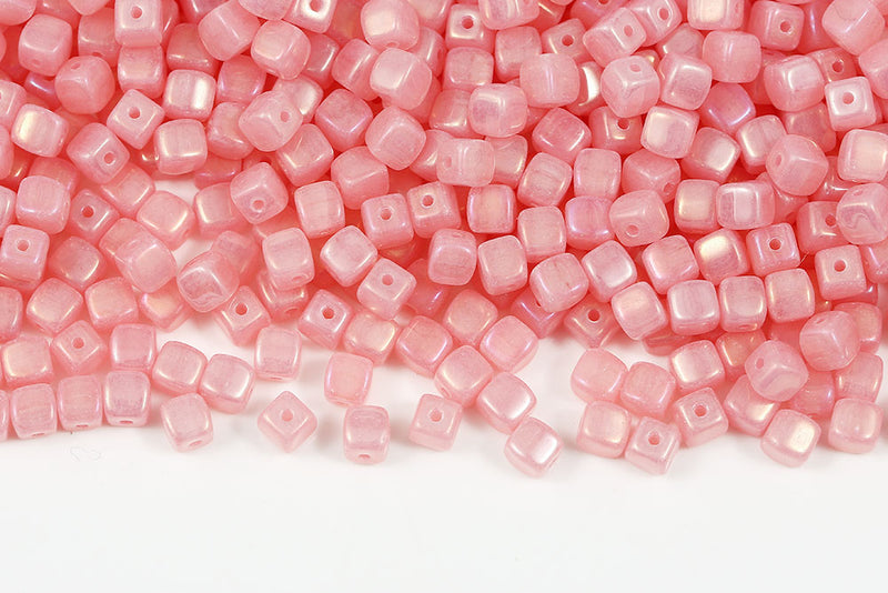 Cube 4×4mm Opal Silk Pink Brown Iris 1-Hole Czech Beads
