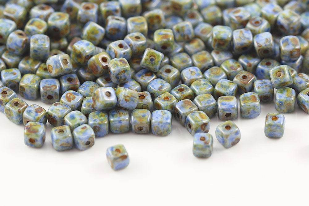 Cube 4×4mm 1-Hole Czech Glass Beads Col.02010-65325