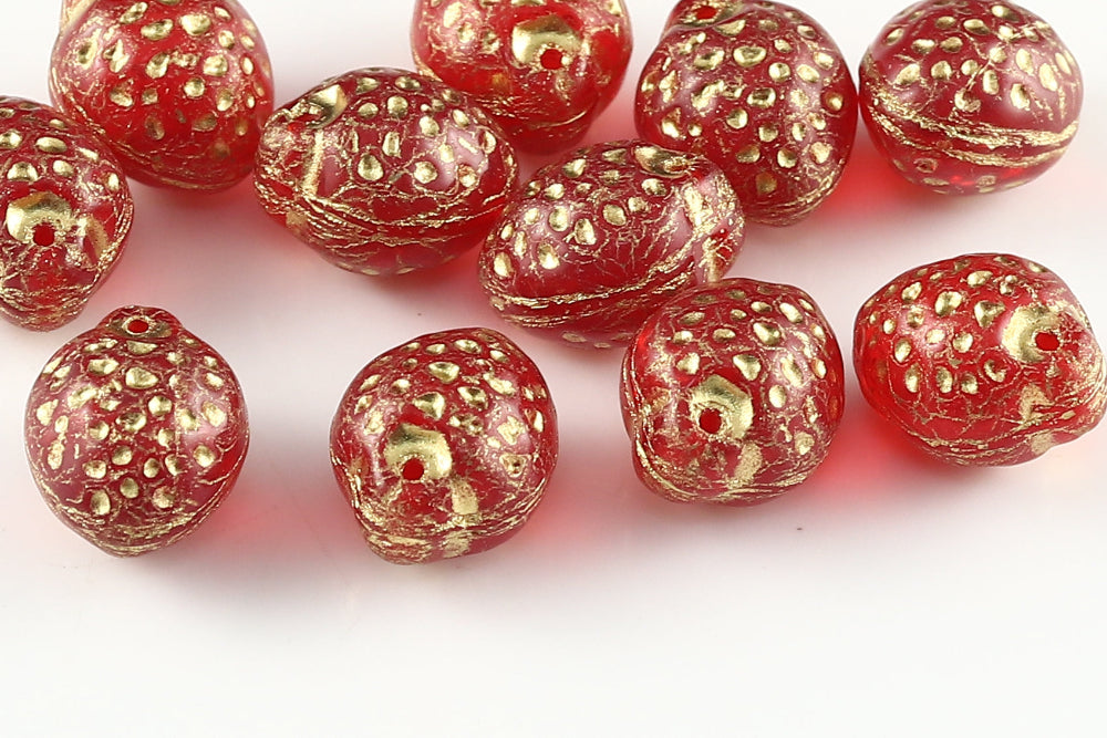 Strawberry 11×7mm Crystal Red With Gold 1-Hole Czech Beads