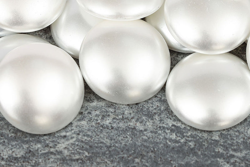 Cabochons 25mm White Pearl Nonporous Czech Glass Beads