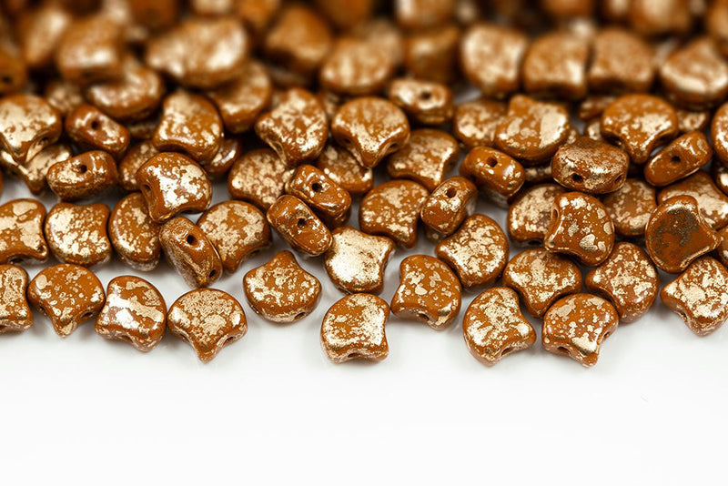 Ginko 7.5×7.5mm Gold Splash Opaque Chocolate 2-Hole Czech Beads