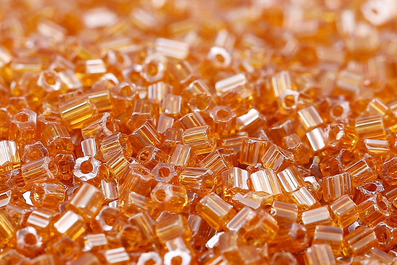 Preciosa 2-Cut 11/0 Transparent Topaz Luster col.16070