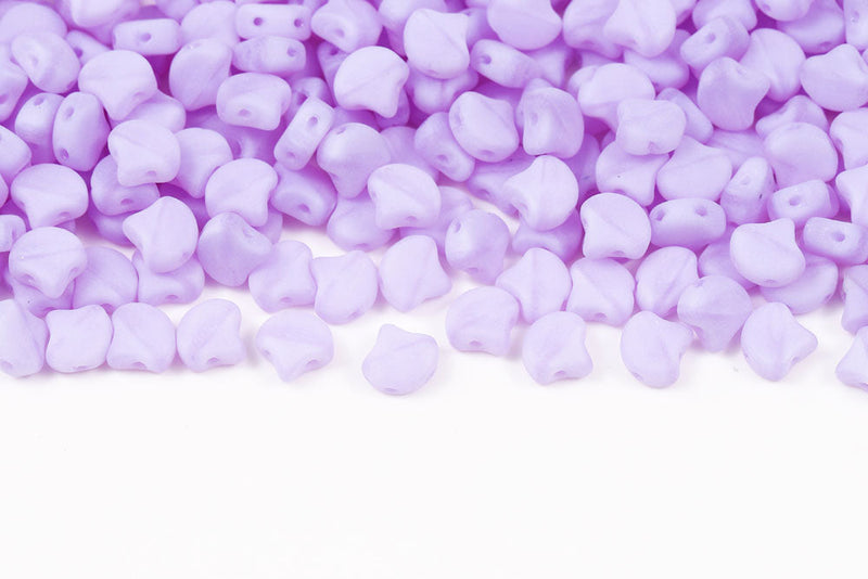 Ginko 7.5×7.5mm Opal Violet Mat 2-Hole Czech Beads