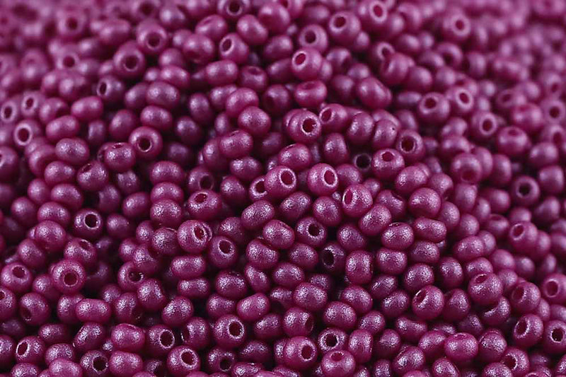 Preciosa Rocailles 11/0 PermaLux Purple col.22013