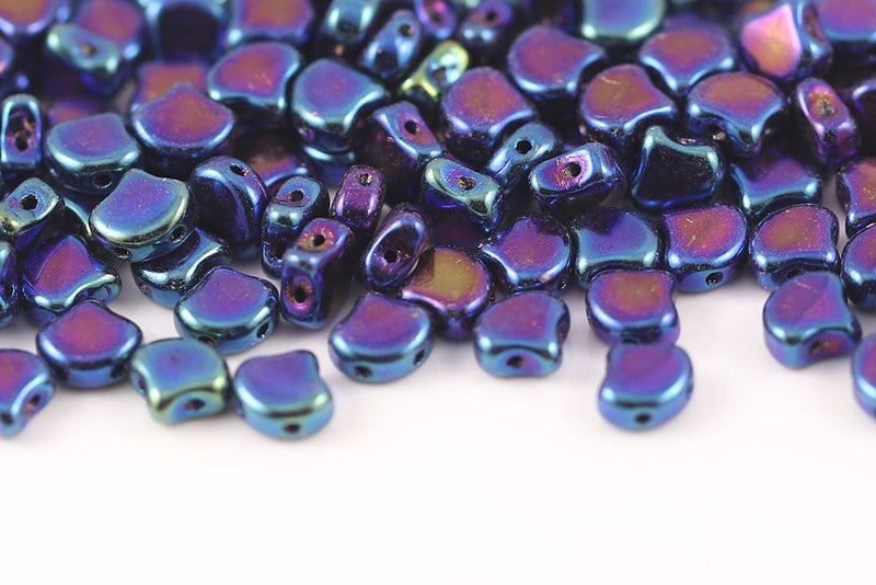 Ginko 7.5×7.5mm Jet Blue Iris 2-Hole Czech Beads