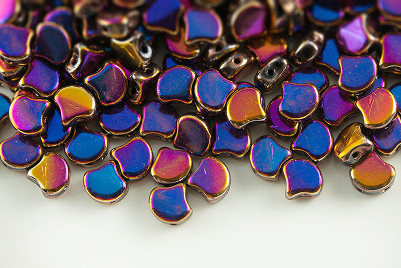 Ginko 7.5×7.5mm Jet Full Sliperit 2-Hole Czech Beads
