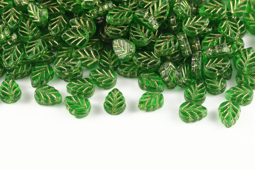 Leaves 10×8mm Crystal Green With Gold 1-Hole Czech Beads