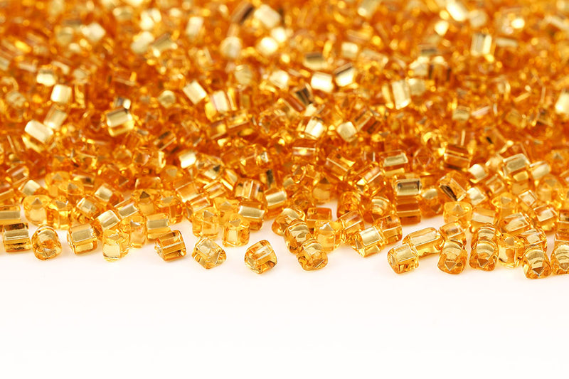 Preciosa Triangles 3.5×3.5mm Transparent Lt.Gold Silver Lined Col.17020
