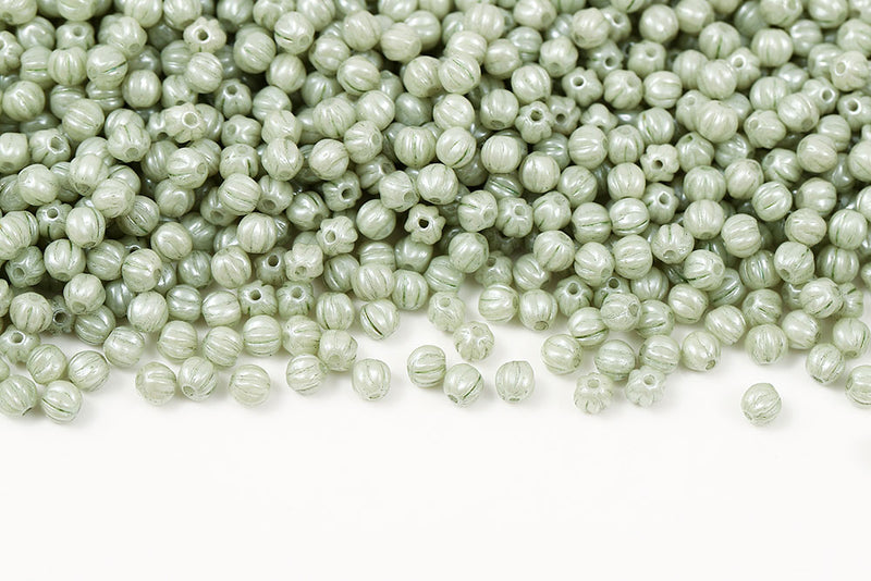 Melon 4mm Chalk Green Luster Czech Glass Beads
