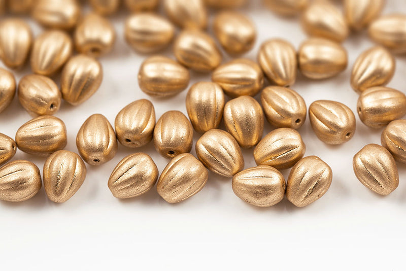Melon Drops 11×9mm Crystal Vintage Pale Czech Beads