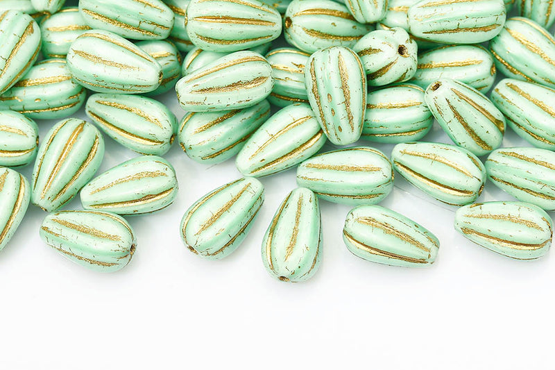 Melon Drops 13×8mm Silk Lt.Green With Gold Czech Beads