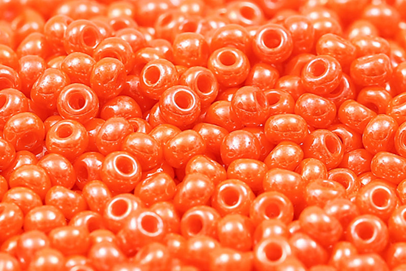 Preciosa Rocailles 11/0 Opaque Dark Orange Luster col.98140