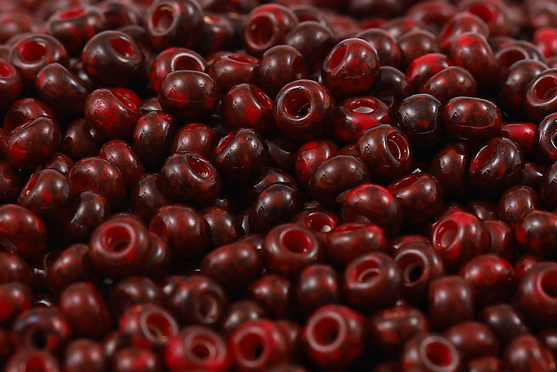 Preciosa Rocailles 11/0 Opaque Red Travertin col.99190