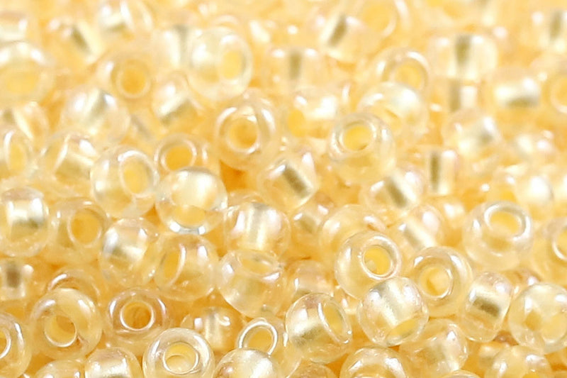 Preciosa Rocailles 6/0 Pearl Pastel Light Gold Lining col.382PA