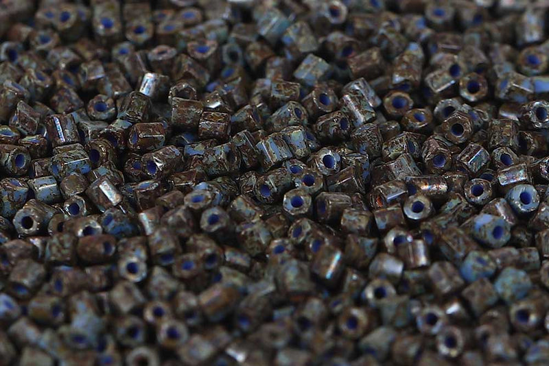 Preciosa 2-Cut 11/0 Opaque Blue Travertin col.39940