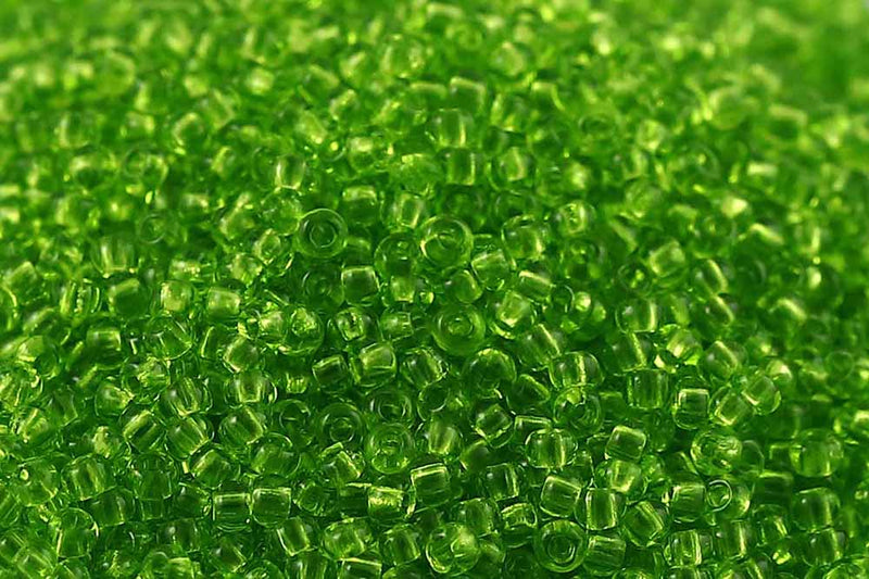 Preciosa Rocailles 8/0 Transparent Light Pale Green col.50220