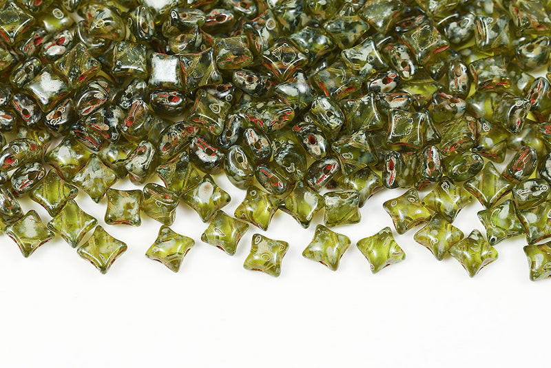 Wibeduo 8×8mm Olivine Travertin 2-hole Czech Beads