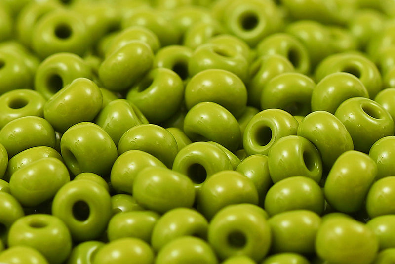 Preciosa Rocailles 11/0 Opaque Olive Green col.53430