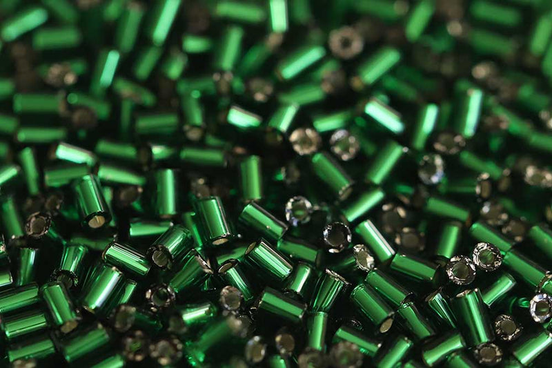 Preciosa Bugles 1″ Transparent Medium Green Silver Lined col.57060