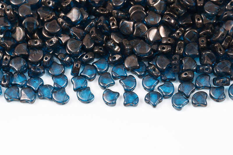Ginko 7.5×7.5mm Aquamarine Copper 2-Hole Czech Beads